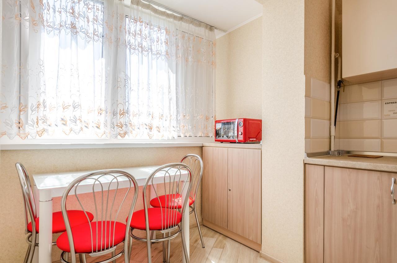 Artal Apartment On Obolonskyi Avenue 16A Kyiv Eksteriør billede